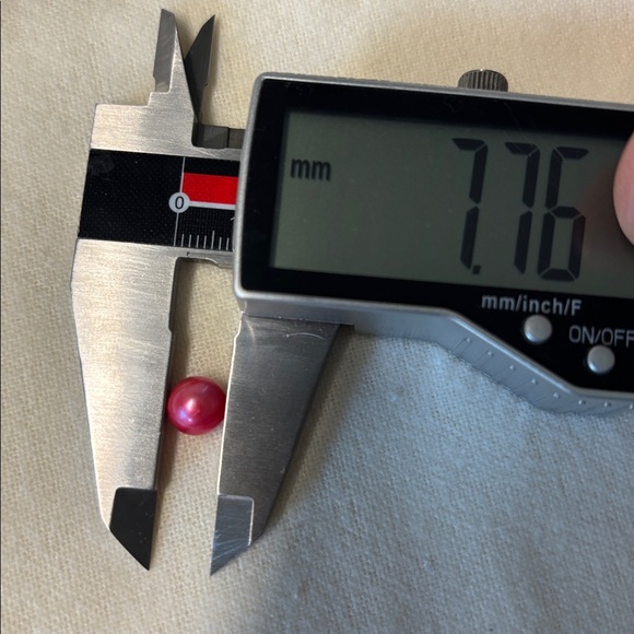 NEW Natural 7.7mm Pearl in Octopus Pendant Necklace Stainless Steel - Picture 3 of 4